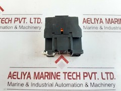 Telemecanique CA2 DN22 Control Relay 240V 50Hz
