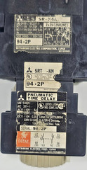 MITSUBISHI ELECTRIC SRT-KN UA-TR4AN ON DELAY CONTACTOR RELAY SR-K4AF 380-440VAC