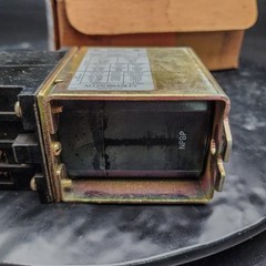 NEW Allen Bradley 700DC-PH200Z2 Type P DC Control Relay Ser A 24VDC ⚡