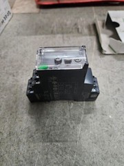 Schneider Electric RM22TA31 Three-Phase Asymmetry Control Relay