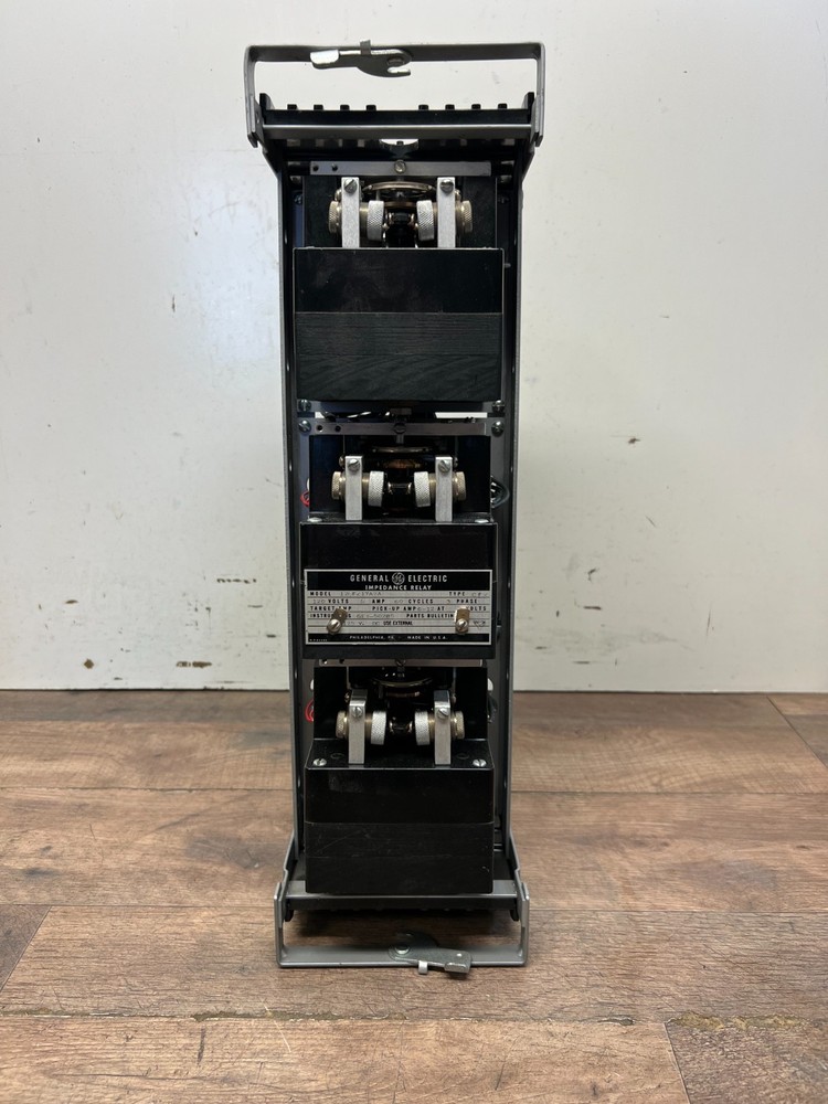 GENERAL ELECTRIC Impedance Relay 12CFZ17A2A