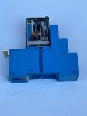 FINDER – 55.34.9.024.0090 – 24V DC Relay Type 94.04