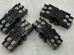 Lot of 4 Deltrol 33004-80 Relay Socket 310-SPDT/DPDT-DIN Rail Mount 300V 10A ✅