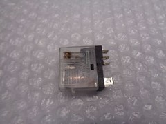 SCHNEIDER ELECTRIC RXG15F7 RELAY 120V LOT OF 8 NSNP