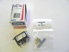 (1x) 3A – 12VDC – SPDT – General Purpose Relay – Screw or QC Terminal – Enclosed