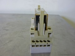 Omron G7S-4A2B-E DC24V Relay w / P7S-14F-END DC24V Relay Socket (22736)
