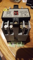 Square D Industrial Control Relay Class:8501 XO40 Ser.A 220/240V 50/60HZ