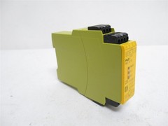 238039 New-No Box; Pilz PNOZ X2.7P Safety Relay 777305; 24VAC/DC; 3-NO; 1-NC