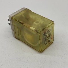 Idec RR2P-U General Purpose Plug In Relay 10A 8-Pin 24VDC