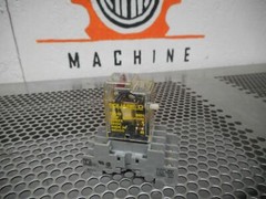 Square D 8501-RSD4M1P14V53 Ser B DC24V Relay & 8501-NR45 Socket Used W/ Warranty