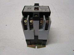 SQUARE D XO 40 SER A TYPE X INDUSTRIAL CONTROL RELAY – USED – FREE SHIPPING!!!