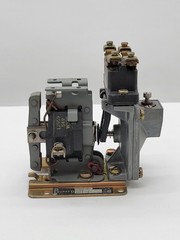 Square D 9050 A010D Pneumatic Timing Relay 600V Series A 120/110V Coil