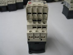 NEW TELEMECANIQUE SCHNEIDER CAD72REQ3828G5 5NO CTRL RELAY W/LADN22 24VDC A1522