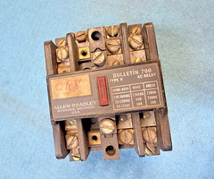 ALLEN-BRADLEY 700-N200A1 AC RELAY