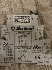 ALLEN BRADLEY 700-HLT1Z12 SER. A NSNP