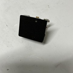 Square D Class 8501 Type CO-14 Series A heavy-duty AC control relay. AA-633