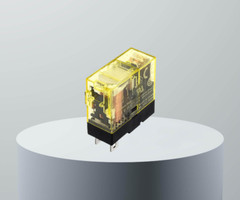 3 x RJ1S-C-D24 IDEC RJ Slim General Power Relay SPDT 12A 24VDC 3Pcs.