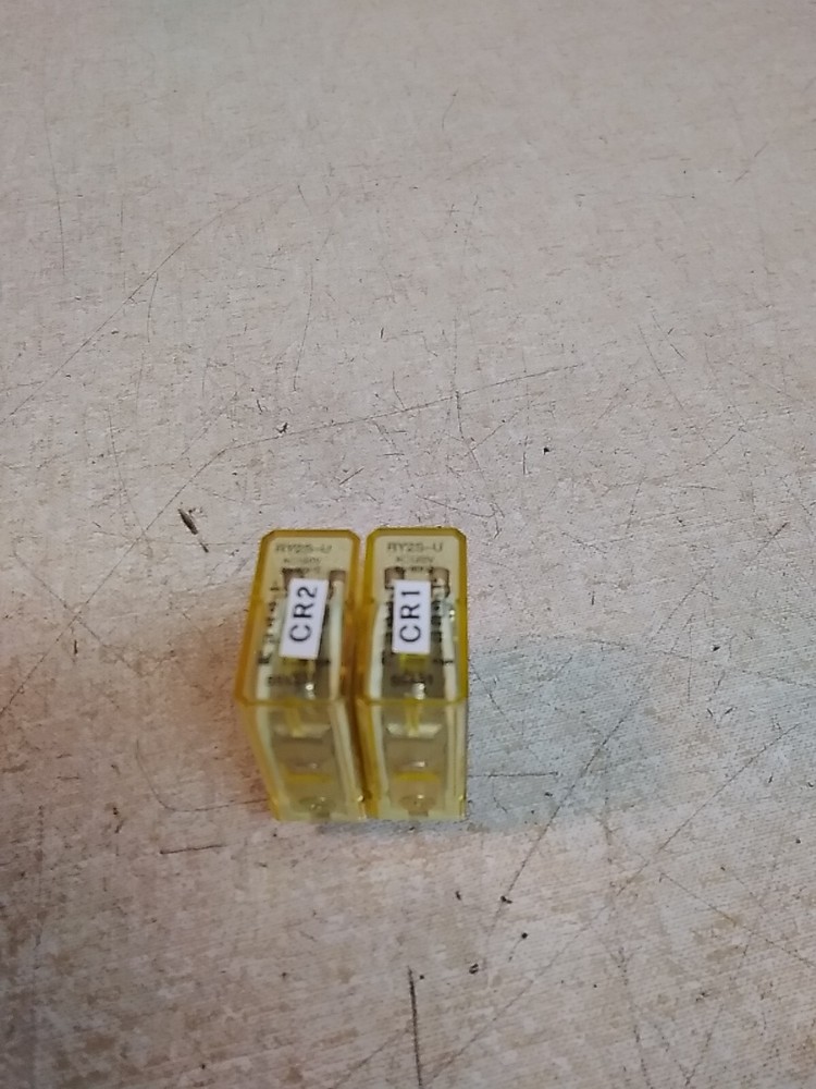 Lot Of 2 Idec RY2S-U Relays