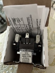 Honeywell/ TradeLine R8222 D 1014 General Purpose Relay 1/4 “ Quick Connect Term
