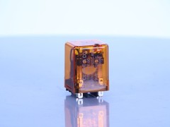 CP CLARE GP3R221AD2000 RELAY 10A 120 V.AC/30 V.DC