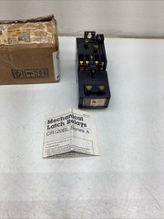 General Electric Mechanical Latch Relay CR120B L040 Coil 120V NIB