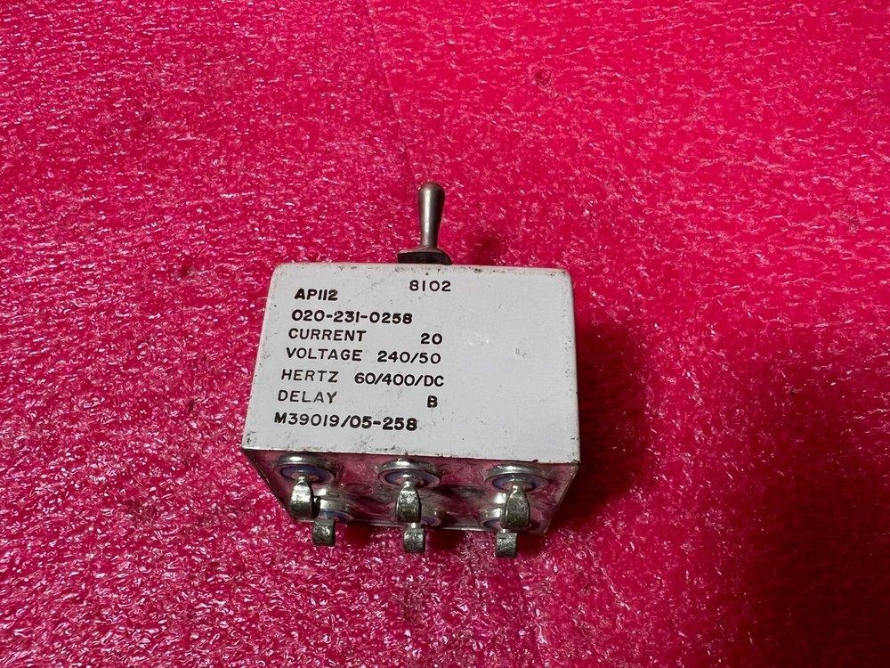 AIRPAX M39019/05/25B Circuit Breaker Magnetic 020-231-0258