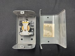 SQUARE D 8501 CG4 /B MAGNETIC CONTROL RELAY 277/600VAC 10A 8501CG-4