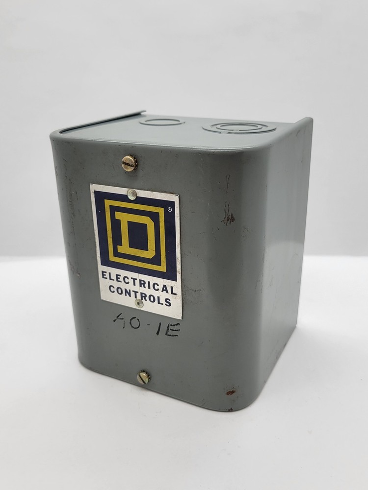 Square D 9050 AG-1E Pneumatic Timing Relay 0.2Sec/1Min 440/480V Coil Series D