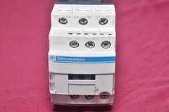 Telemecanique/Schneider Electric CAD50 Control Relay 10A 690V