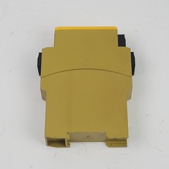Pilz PZE X4VP 0,5/24VDC 4n/o fix Safey Relay, 24 VDC, 2 Watts – USED