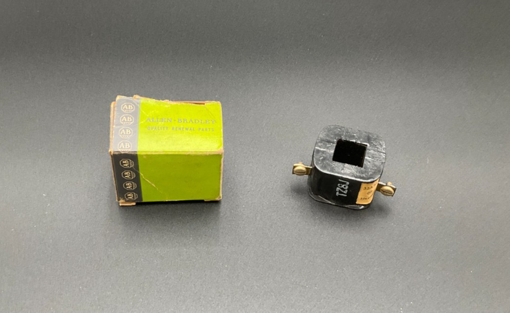 Allen Bradley 32A30 32 V Coil New