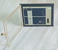 MERLIN GERIN MODEL VIP35 OVERCURRENT EARTH FAULT PROTECTION RELAY -France