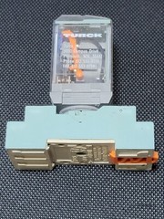 Turck C2-A20 X Power Relay w/Socket 24V Coil
