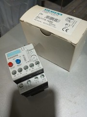Siemens 3RU1116-1KB0 AC15 Overload Relay 9-12A