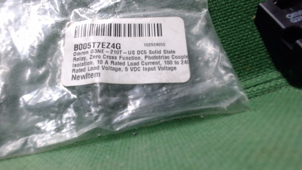 Omron G3NE-210T-US DC5 Solid State Relay, Zero Cross Function, Phototriac Couple
