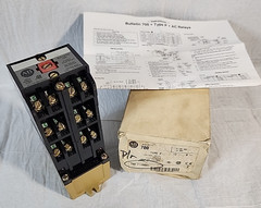 Allen-Bradley 700-P1200A1 Type P AC Relay 115-120V Series B