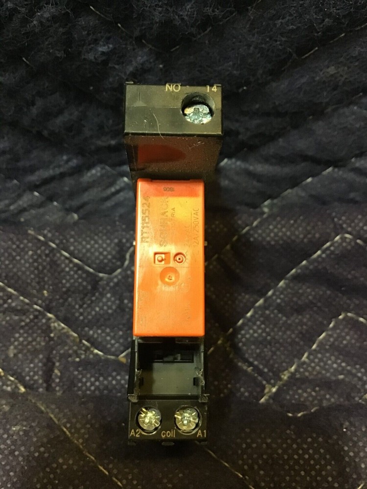 TE Schrack RT78724 Power Relay Socket Accessory Black 12 AMP 250 Volt AC – Used