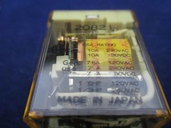 Idec RH1B-U Relay 120V