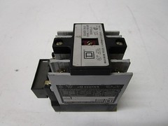 SQUARE D XO 40 SER A TYPE X INDUSTRIAL CONTROL RELAY – USED – FREE SHIPPING!!!