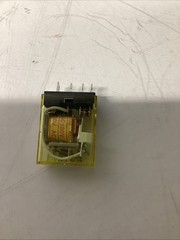 IDEC Relay RH1B-U/ RH1BU Coil Relay 120V, 5-PIN S-640