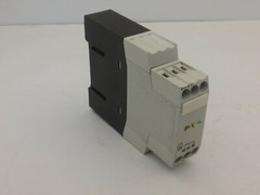 MOELLER ETRA4-51-A ELECTRONIC TIMING RELAY 24- 240V AC/DC 50/60HZ NNB