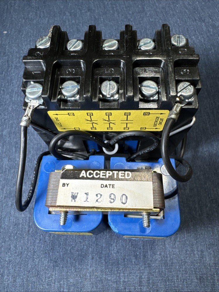 WARRICK CONTROLS GEMS 1H1D0 CONTROL RELAY SEC 300V AC LINE 115V 50/60HZ