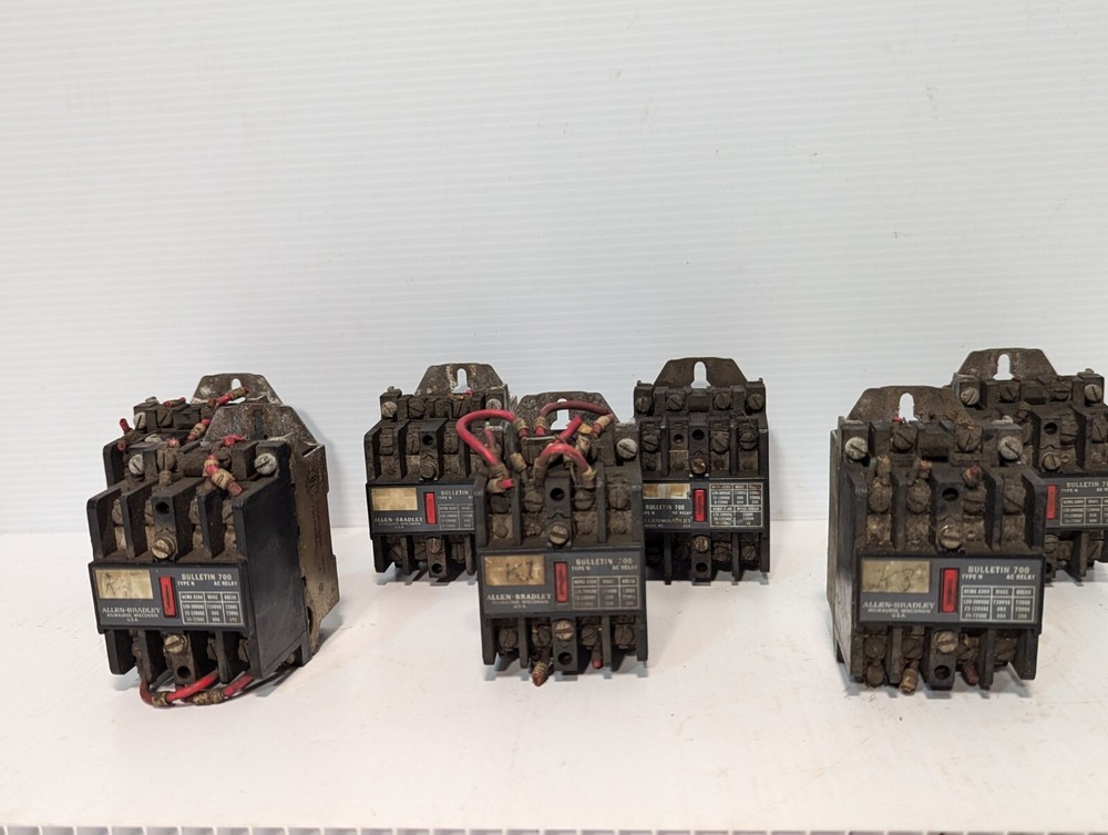 Lot of 7 Allen-Bradley 700-N400A1 Control Relays as pictured