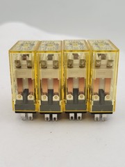IDEC RY2S-U Plug-In Relay 4PC 24VDC Coil