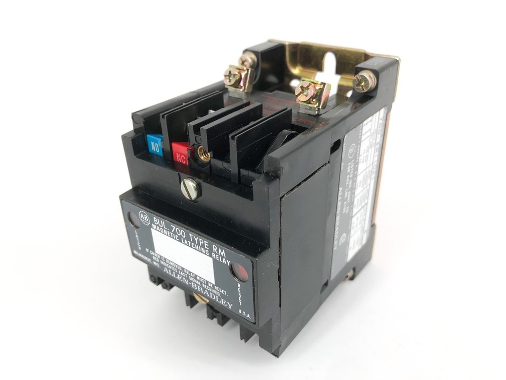 New Allen Bradley 700-RM110A1 Type RM Magnetic Latching Relay 115/120VAC No Box