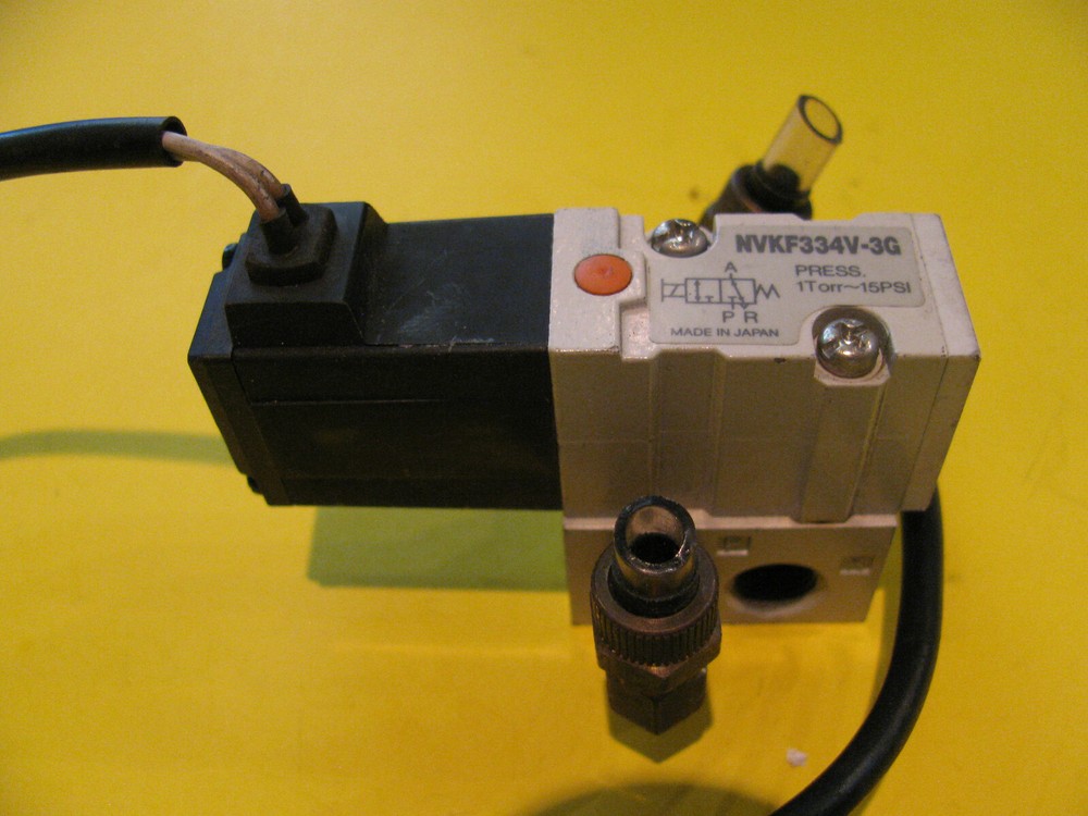 Numatics Solenoid Coil Regulator Valve 328-470b, w/manifold, Power cable. 24vdc
