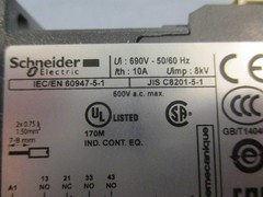 Schneider CA4KN313BW3 Control Relay Contactor 690V 50/60Hz 10A 8kV Lot of 2