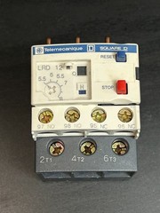 Schneider Electric terminal relay LRD12 TeSys 5.5-8A Square D Telemecanique