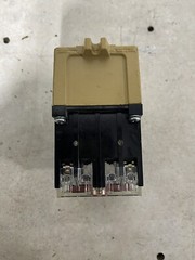 Allen-Bradley 700-PPTA1 700-P000A1 Pneumatic Time Delay Relay Series D