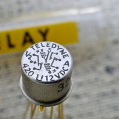 (2)Teledyne 420U 12VDC DPDT Magnetic-Latching Relay Gold Plated Military Vintage